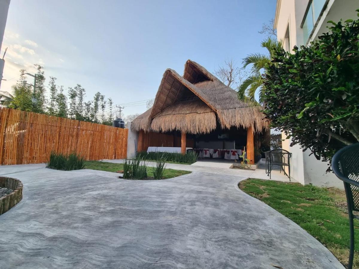 Hotel Casa Marán Xpujil Exterior foto